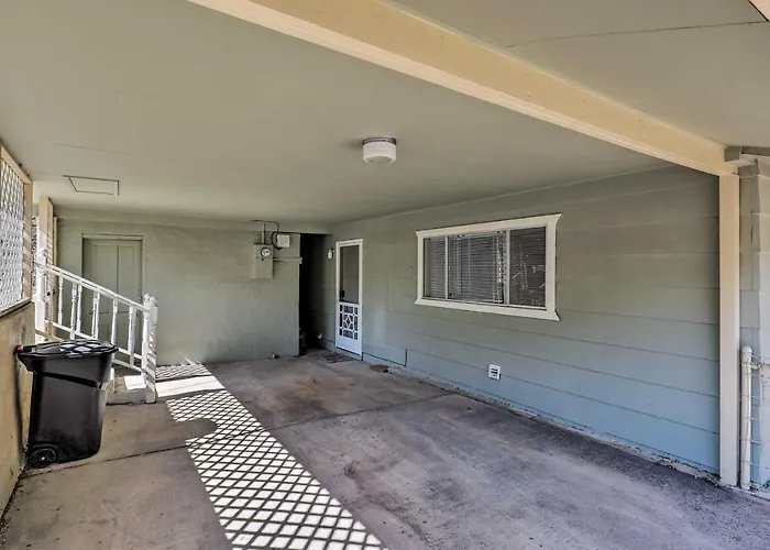 W/ Private Parking & Ev Charger! Holiday home