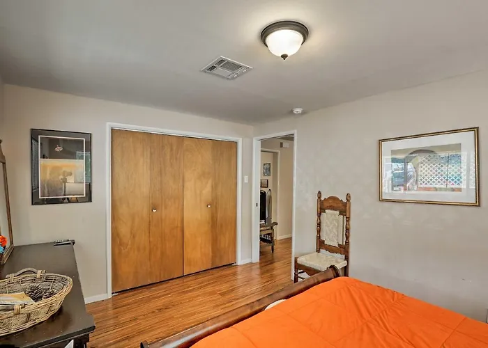 W/ Private Parking & Ev Charger! Bisbee